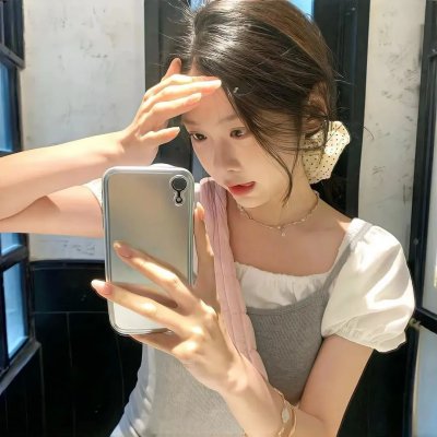 派遣女公关彩华